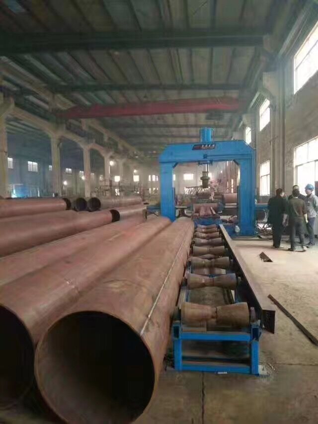 南通東海機(jī)床集團(tuán)制管/鐵塔專(zhuān)用設(shè)備