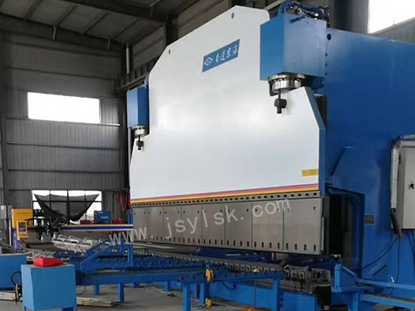 WE67K-1600/8000大型折彎?rùn)C(jī)